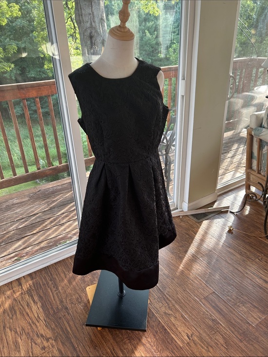 Liz Claiborne Dresses & Skirts - Liz Claiborne Black Textured Fit-and-Flare Dress - Women size 14